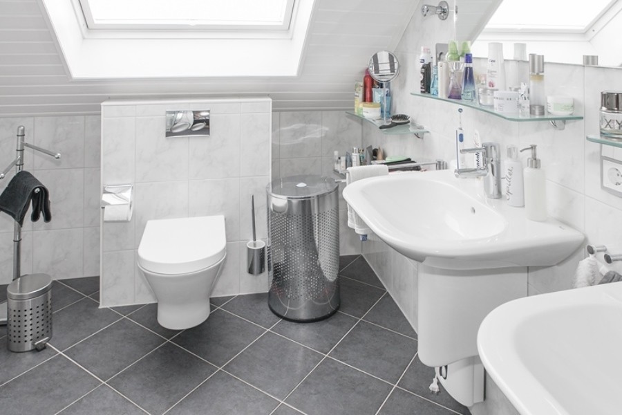 Badezimmer II Maisonettewohnung Neunkirchen-Seelscheid