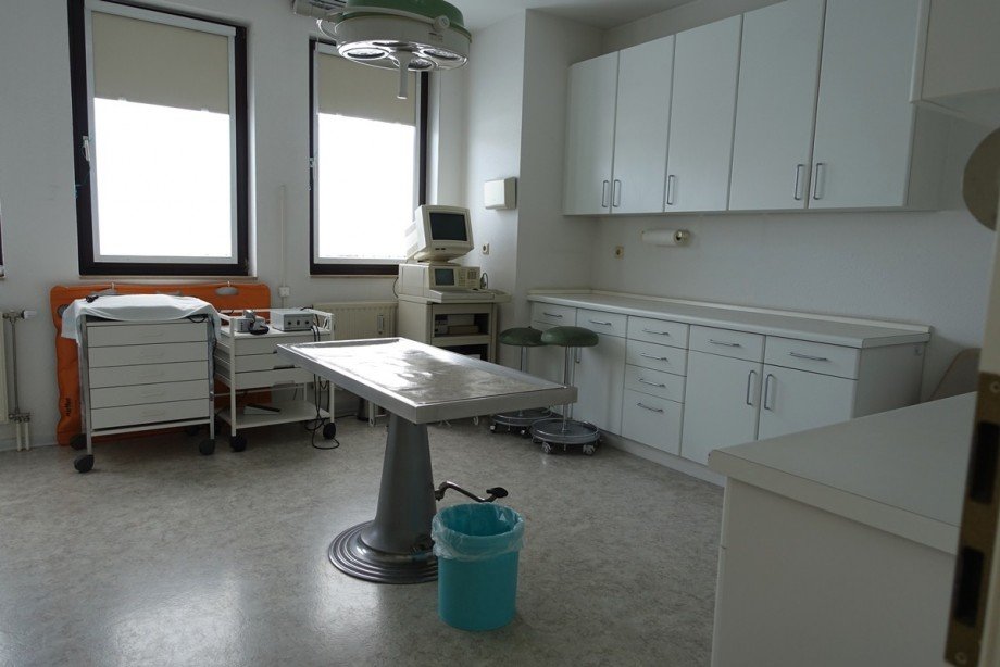 Behandlungszimmer B�ro / Praxis Neunkirchen-Seelscheid