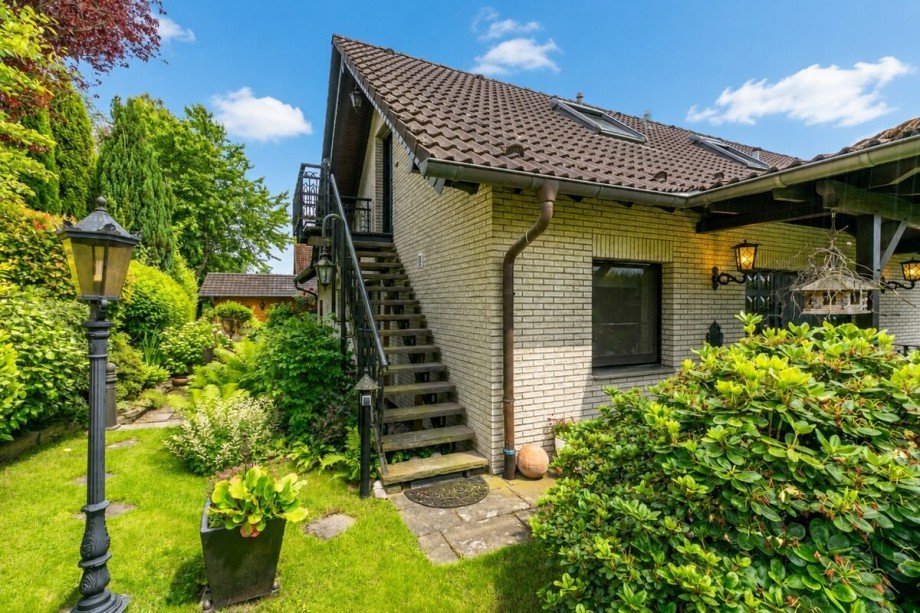 Treppe ins DG Einfamilienhaus Neunkirchen-Seelscheid