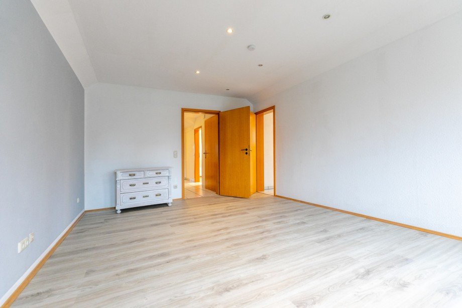 Schlafzimmer I Dachgeschosswohnung Neunkirchen-Seelscheid