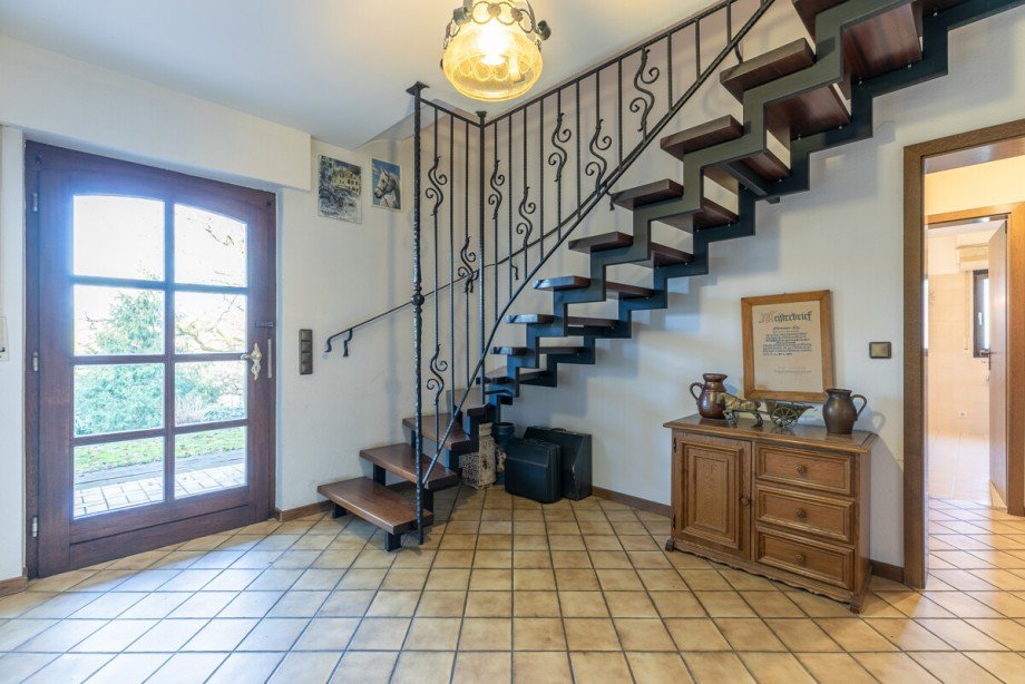 Diele im UG Bungalow Much