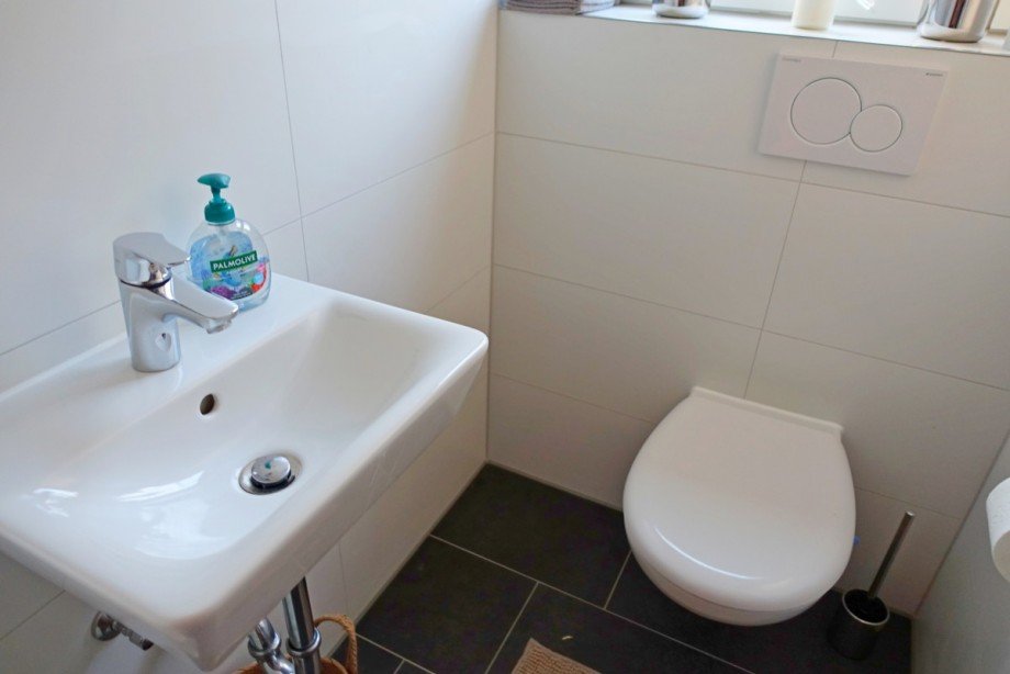 G�ste-WC Dachgeschosswohnung Siegburg