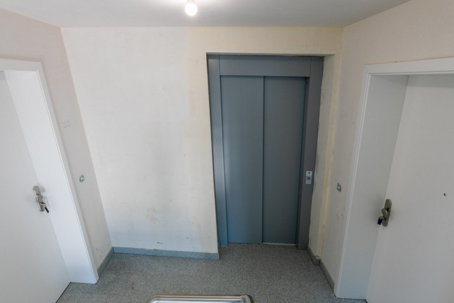 Aufzug im Haus! Etagenwohnung Neunkirchen-Seelscheid
