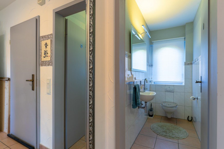G�ste-WC Erdgeschosswohnung Much
