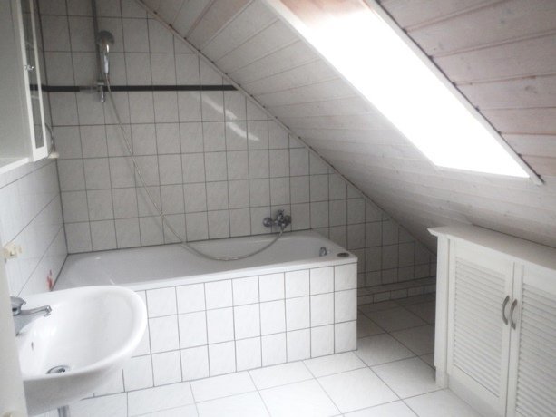 Helle Wellnessfreuden t�glich Maisonettewohnung Neunkirchen-Seelscheid