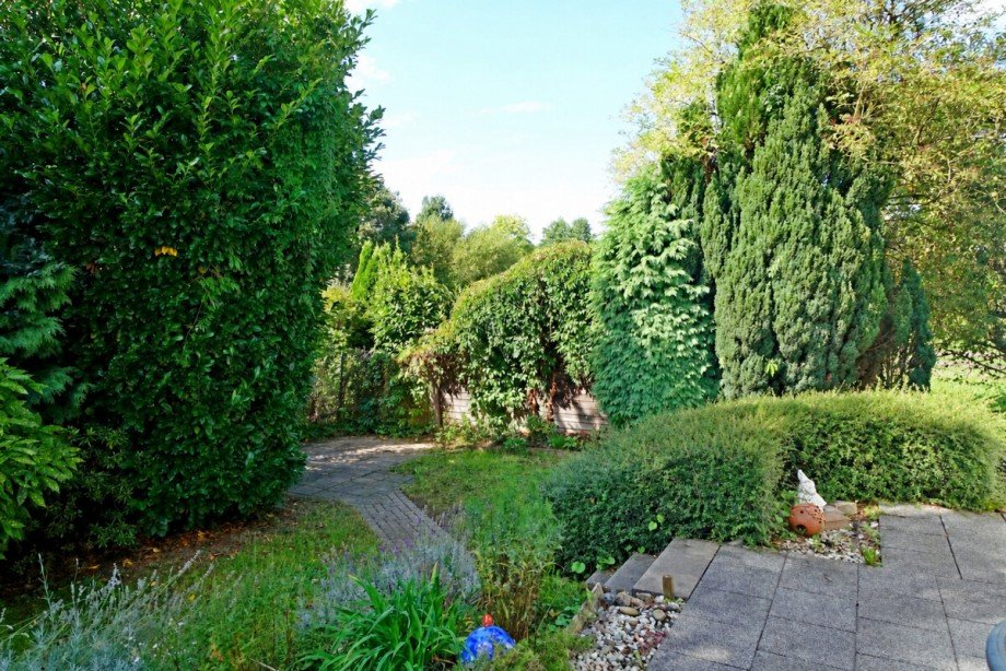H�bscher Garten Doppelhaush�lfte Lohmar-Donrath