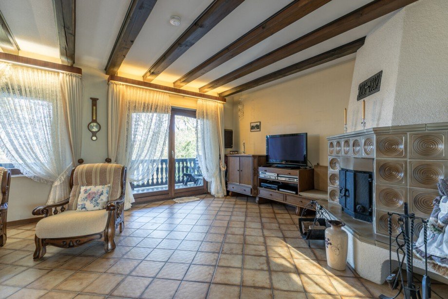 Lesen am Kamin Bungalow Much