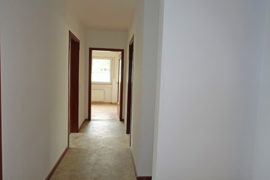 Zentrale Diele Erdgeschosswohnung Neunkirchen-Seelscheid