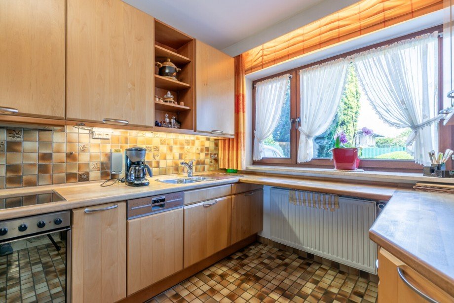 Einbauk�che inklusive Bungalow Neunkirchen-Seelscheid