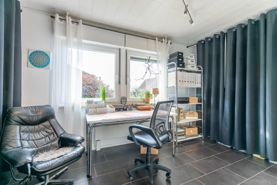 Schlafzimmer II Bungalow Neunkirchen-Seelscheid