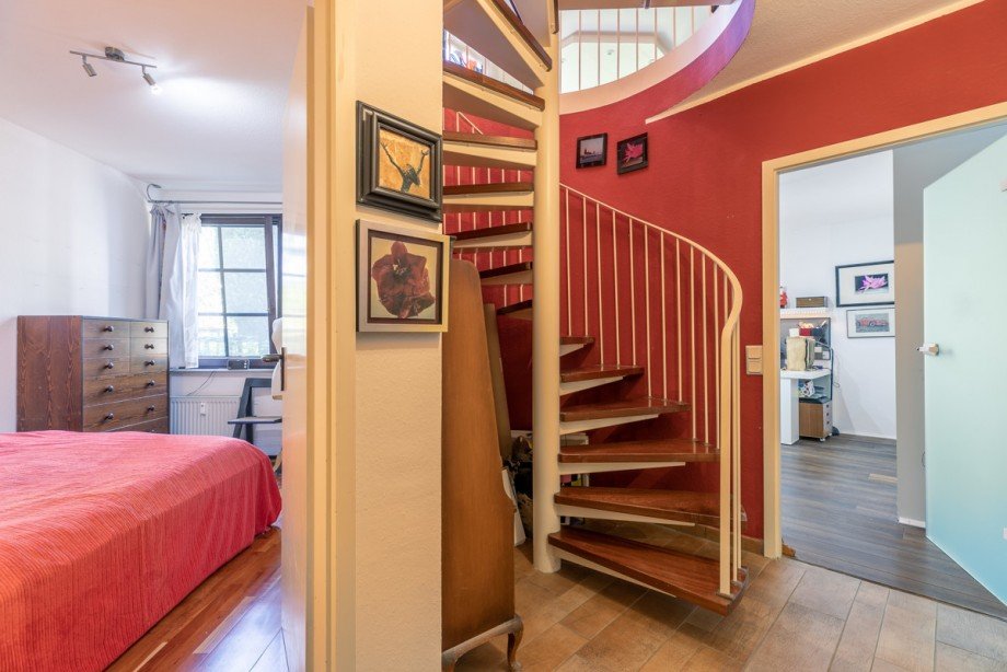 Wendeltreppe Maisonettewohnung Bergisch Gladbach / Bensberg