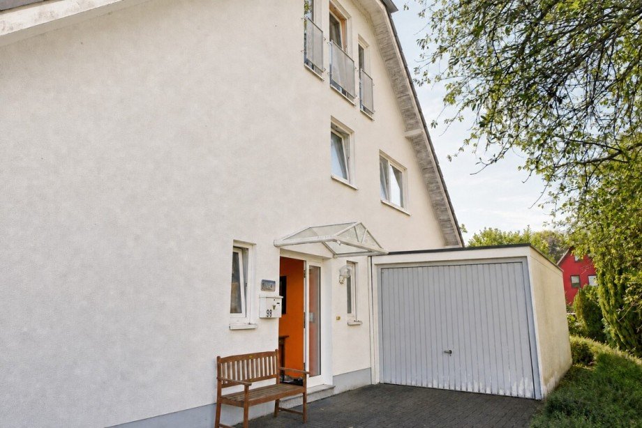 Hauseingang Doppelhaush�lfte Lohmar-Donrath