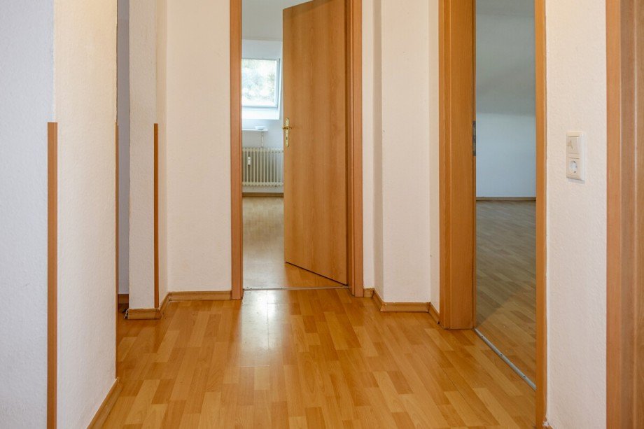 Diele Dachgeschosswohnung Troisdorf / Spich