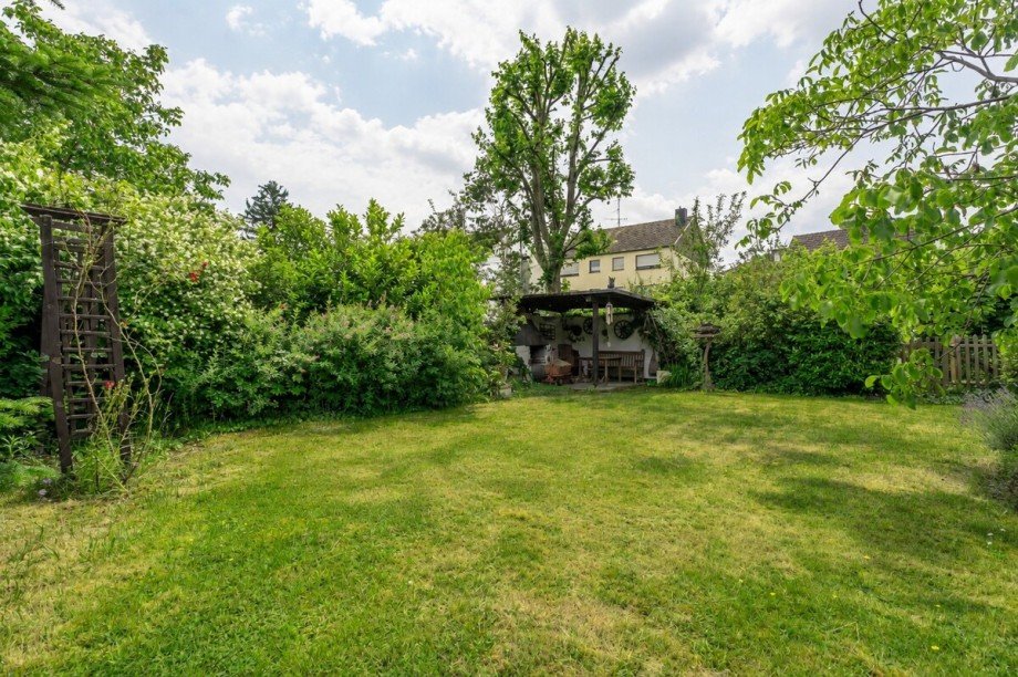 Garten mit Freisitz Einfamilienhaus Troisdorf / Oberlar