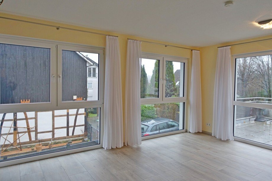Heller Wohnraum Erdgeschosswohnung Much